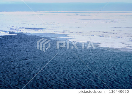 Polar Environment Shows Stark Signs Of Warming And Ice Loss Globally Polar Environment Shows Stark Signs Of Warming And Ice Loss Globally 136440630