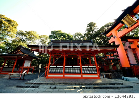 京都府、伏見稻荷大社、奧宮（重要文化財產）、京都市伏見區深草藪之內町 136442935