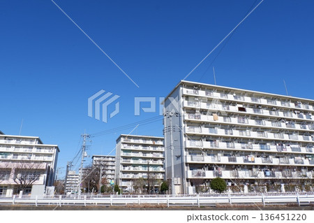Suburban Complex Suburban Complex 136451220