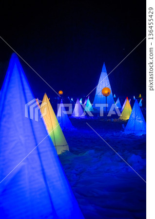 Night view of the winter Sairinka illumination event in Otofuke Town, Hokkaido 136455429