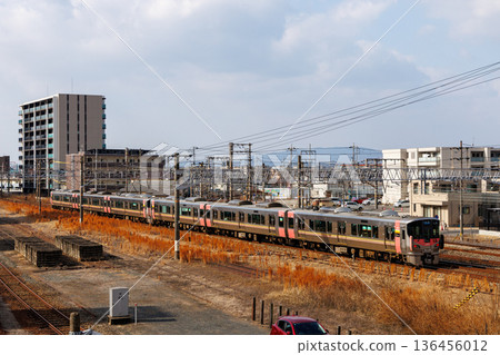 JR西日本227系500型「Urara號」在岡山和福山地區服役 136456012