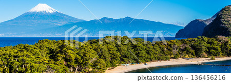 Panorama of Cape Mihama and Mt. Fuji [Numazu City, Shizuoka Prefecture] 136456216