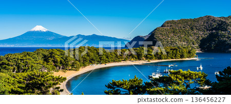 Panorama of Cape Mihama and Mt. Fuji [Numazu City, Shizuoka Prefecture] 136456227