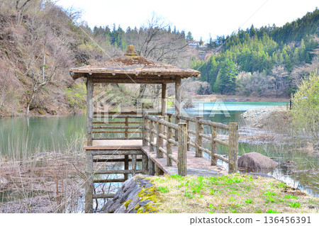 赤谷川、中子湖、水上町、赤谷湖、猿京 赤谷川、中子湖、水上町、赤谷湖、猿京 136456391