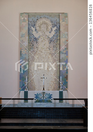 Dossal behind the altar - Wellington 136456816