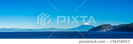 Panorama of Mt. Fuji from Fujimi Parking Lot [Numazu City, Shizuoka Prefecture] 136456953