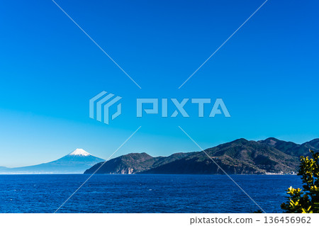 Mount Fuji from Fujimi Parking Lot [Numazu City, Shizuoka Prefecture] 136456962