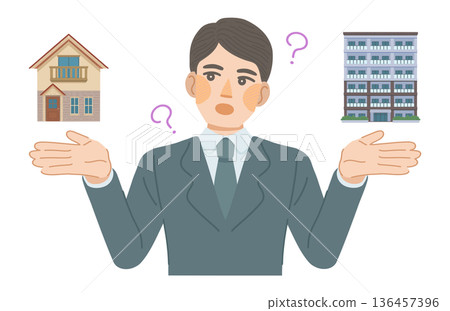 圖：一位穿著西裝的男士正在比較獨立式住宅和公寓大樓之間的差異 136457396