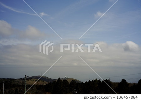 Ocean view from the top of the mountain Ocean view from the top of the mountain 136457864
