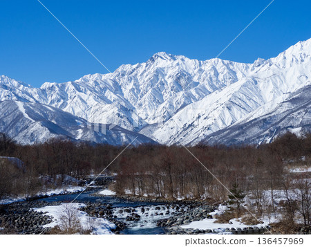 Winter scenery: Snow-capped Northern Alps, Hakuba Village, Nagano Prefecture Winter scenery: Snow-capped Northern Alps, Hakuba Village, Nagano Prefecture 136457969