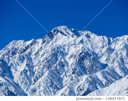 Winter scenery: Snow-capped Northern Alps, Hakuba Village, Nagano Prefecture Winter scenery: Snow-capped Northern Alps, Hakuba Village, Nagano Prefecture 136457971