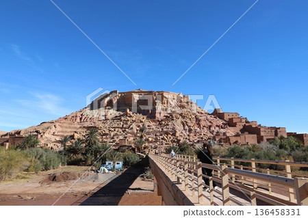 摩洛哥世界遺產艾特本哈杜 (Ait Benhaddou) 摩洛哥世界遺產艾特本哈杜 (Ait Benhaddou) 136458331