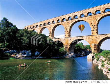 Spectacular view of the Pont du Gard aqueduct, a World Heritage Site 136461305