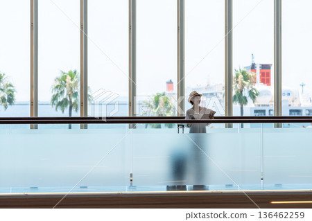 Women going on a trip 136462259