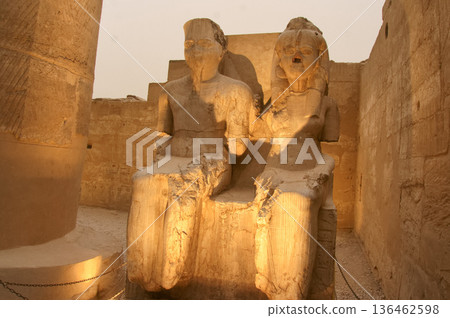 Seated statues of the King and Queen at Luxor Temple 136462598