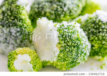 冷凍花椰菜 冷凍花椰菜 136462710