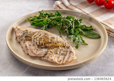 Dietary healthly food - turkey sous-vide 136465624