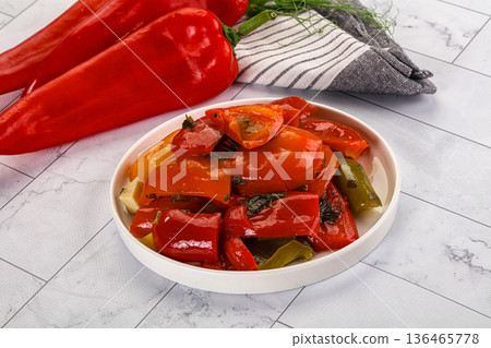 Marinated bell pepper paprika snack Marinated bell pepper paprika snack 136465778
