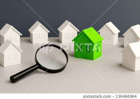 The housing search is presented on this banner in the form of colorful house models 136466964