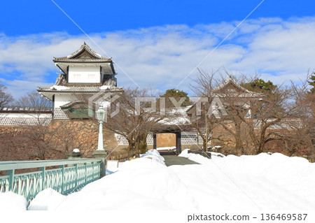 【石川縣】金澤城的銀白色石川門 136469587