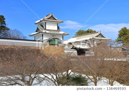 【石川縣】金澤城的銀白色石川門 136469593