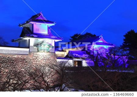 [Ishikawa Prefecture] The silvery white night view of Kanazawa Castle's Ishikawa Gate 136469660