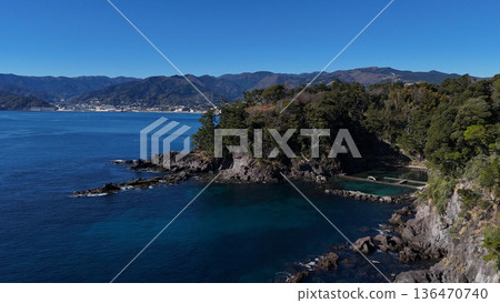 Manazuru Peninsula and the remains of Manazuru Aquarium (aerial view), Ashigarashimo District, Kanagawa Prefecture, Japan Manazuru Peninsula and the remains of Manazuru Aquarium (aerial view), Ashigarashimo District, Kanagawa Prefecture, Japan 136470740