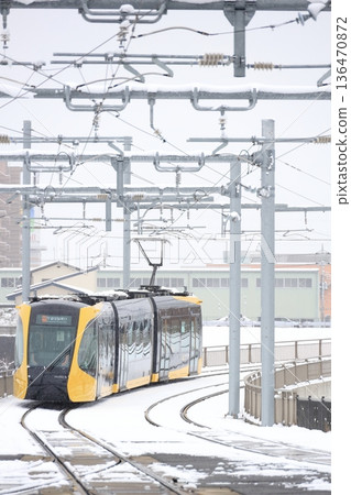 宇都宮平石站:輕軌與雪景 宇都宮平石站:輕軌與雪景 136470872