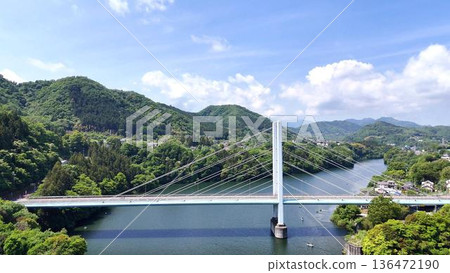 Kanagawa Prefecture | Lake Sagami | Katsura Bridge | Fresh green mountains and blue sky | Aerial photography Kanagawa Prefecture | Lake Sagami | Katsura Bridge | Fresh green mountains and blue sky | Aerial photography 136472190