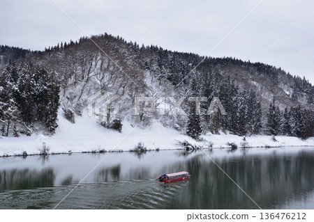 冬季最上峽谷賞雪船 136476212