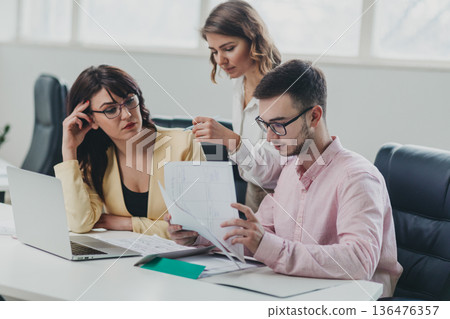 Business team in the office 136476357