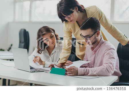 Business team in the office 136476358