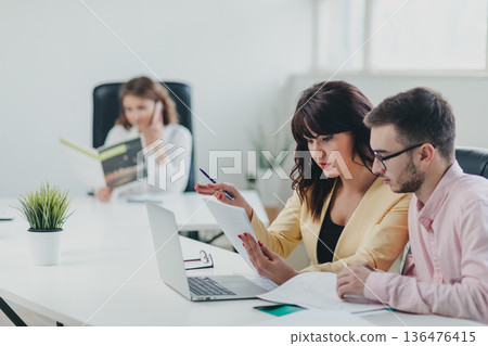 Business team in the office 136476415