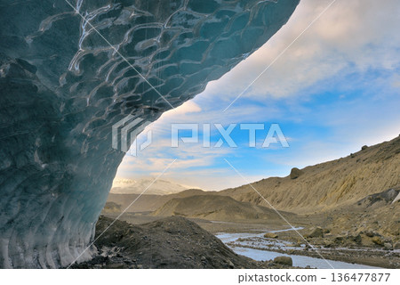Islands Mountains Glacier Islands Mountains Glacier 136477877