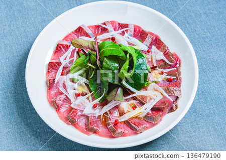 黃尾魚薄片 136479190