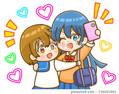 圖解素材2：一群友善的高中女生用智慧型手機自拍 136481802