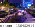 A beautiful urban night view of Cheonggyecheon Stream flowing through the center of Seoul, South Korea 136482914
