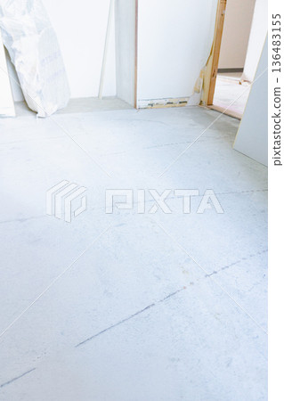 Interior renovation, flooring, interior construction site, apartment Interior renovation, flooring, interior construction site, apartment 136483155