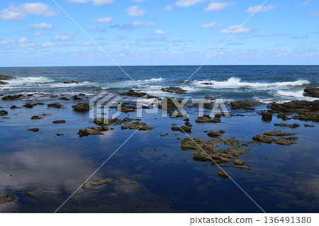 The rocky landscape of the Shonai coast where rocky shores of strangely shaped rocks continue The rocky landscape of the Shonai coast where rocky shores of strangely shaped rocks continue 136491380