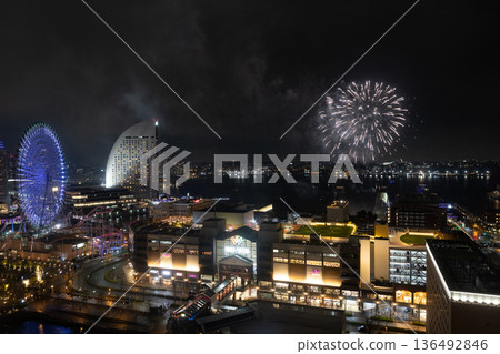 橫濱港未來的夜景 136492846