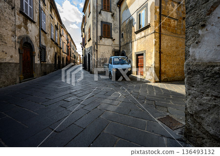 Narrow Historic Street in Bagnoregio, Central Italy 136493132