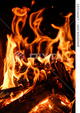 Burning flames, bonfire scene 136493283