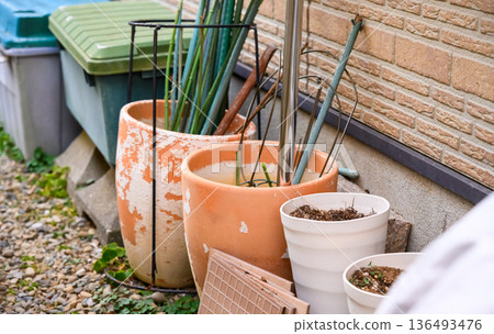 Pots and gardening supplies Pots and gardening supplies 136493476