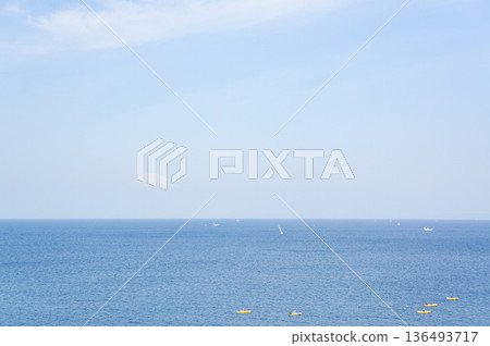 無垠海洋的壯麗美景 無垠海洋的壯麗美景 136493717