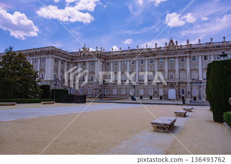 Palace that shines in the blue sky Palace that shines in the blue sky 136493762