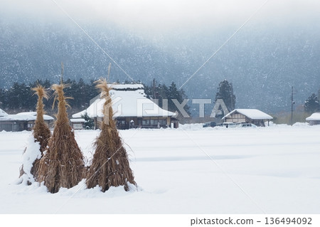 Miyama's hay and snowy scenery Miyama's hay and snowy scenery 136494092