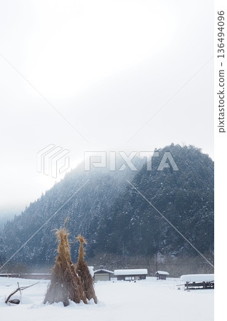 Miyama Kaya and snow scenery Miyama Kaya and snow scenery 136494096