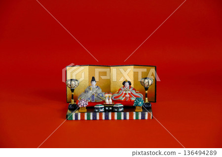 Still life of Hina dolls for Hinamatsuri Still life of Hina dolls for Hinamatsuri 136494289
