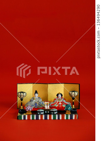 女兒節用的雛人偶靜物畫 女兒節用的雛人偶靜物畫 136494290