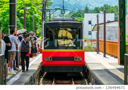 【神奈川縣】箱根登山纜車開往強羅站方向 136494671
